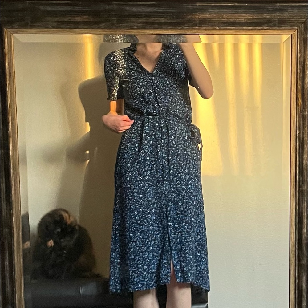 FLORAL BLUE MIDI DRESS